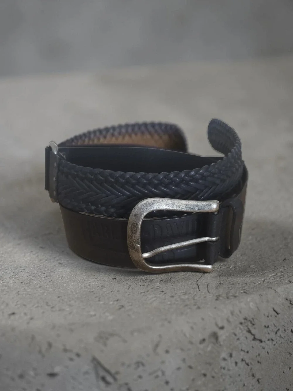VTG Harley Davidson 03 Black Leather Belt Braided Trim Solid Brass Buckle 44